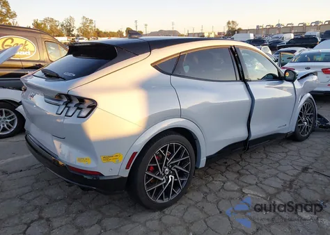 2021 Ford Mustang Mach-E Gt z USA, uszkodzony, nr VIN 3FMTK4SX1MME04108
